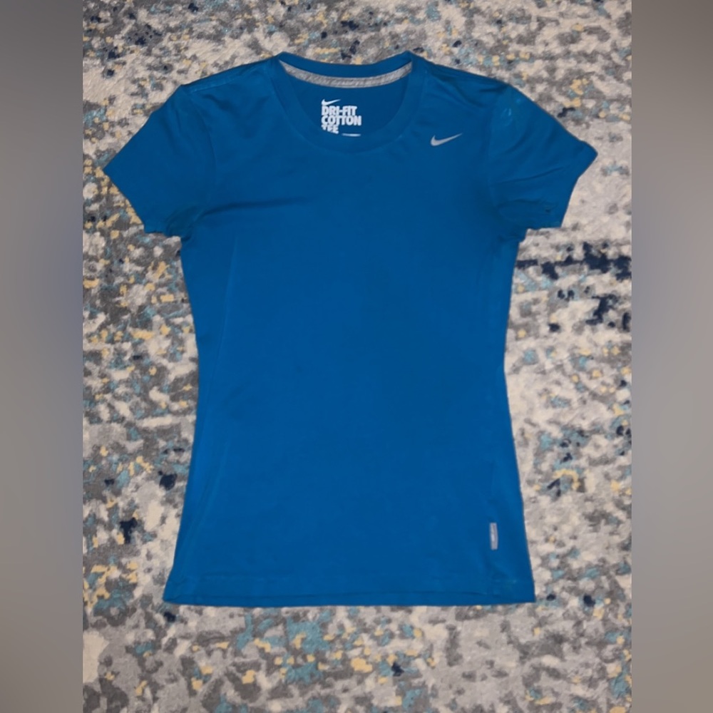 DRI FIT NIKE COTTON T EXTRA SMALL